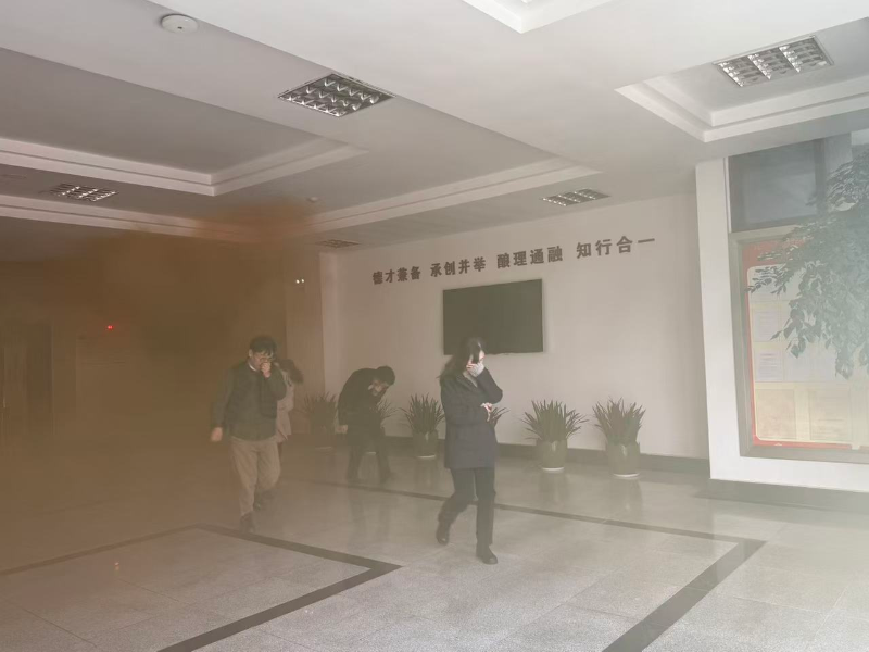 “全民消防、生命至上”——我院开展消防应急疏散演练